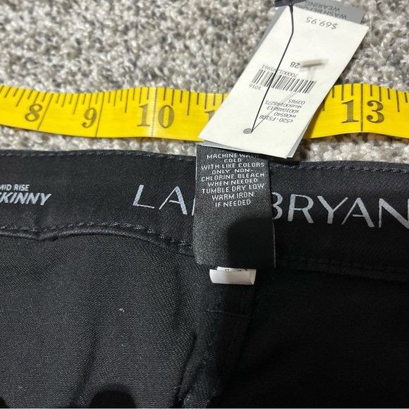 New! Lane Bryant Plus Size 28 Black Mid Rise Skinny Pants Retail $70 - Picture 10 of 12